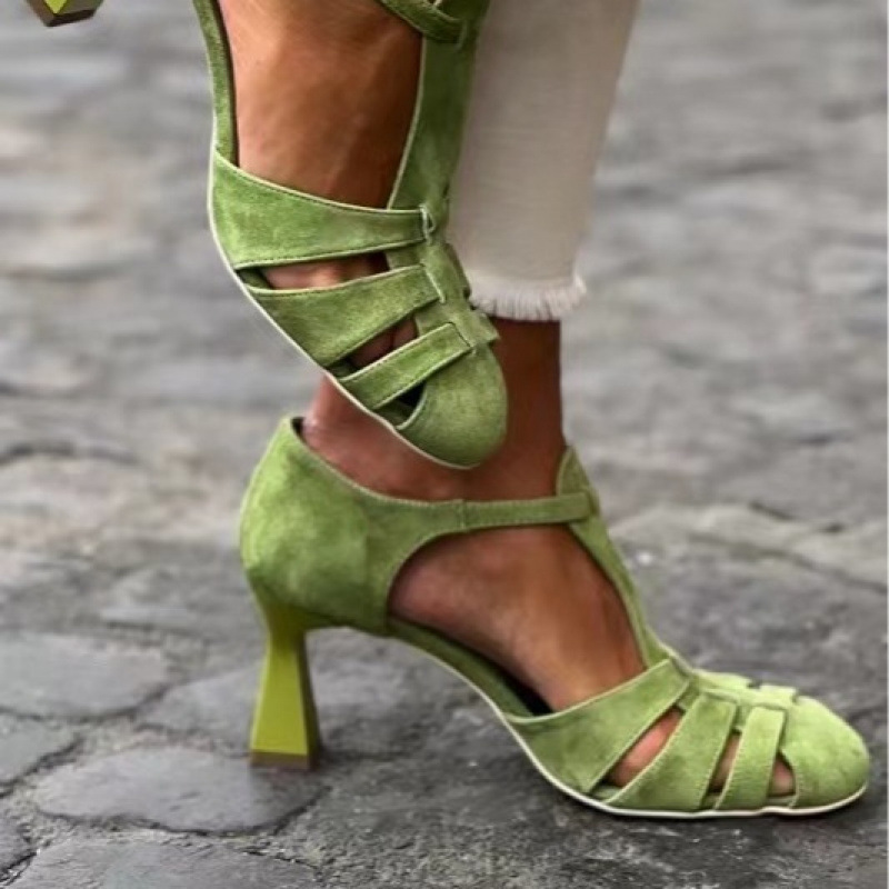 Women'S Shoes Kitten Heels - Damen Grüne Wildleder Kitten-Heel T-Riemen Sandalen
