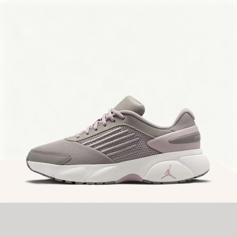 Women'S Shoes Nike Jordan - Nike Jordan TRUNNER FLOW: Bequeme, vielseitige,