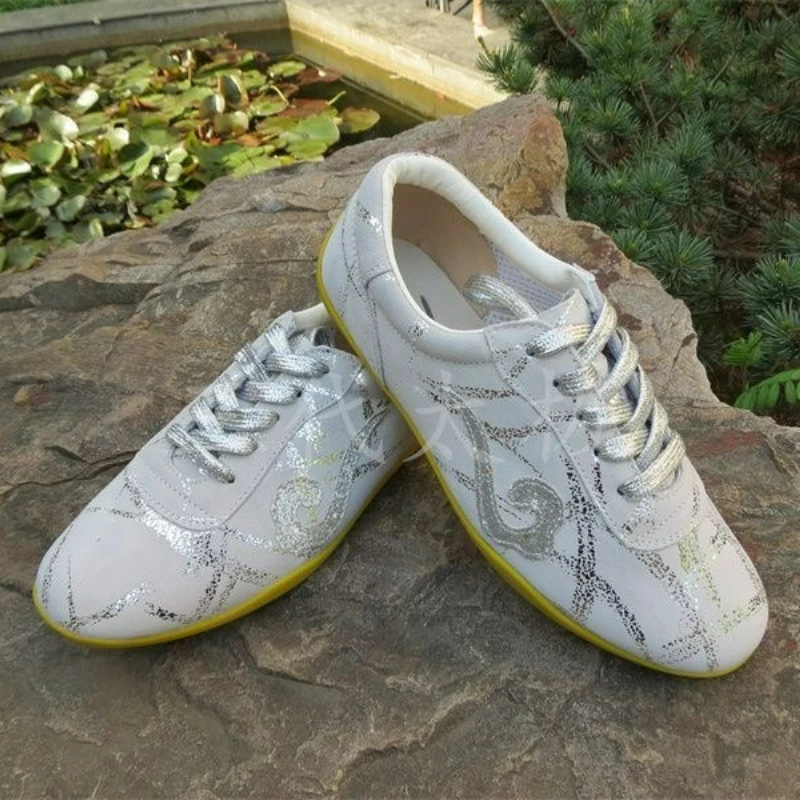 2026 Bestseller Kampfkunstschu – Women'S Shoes Vs Men'S Bewertung und Preis