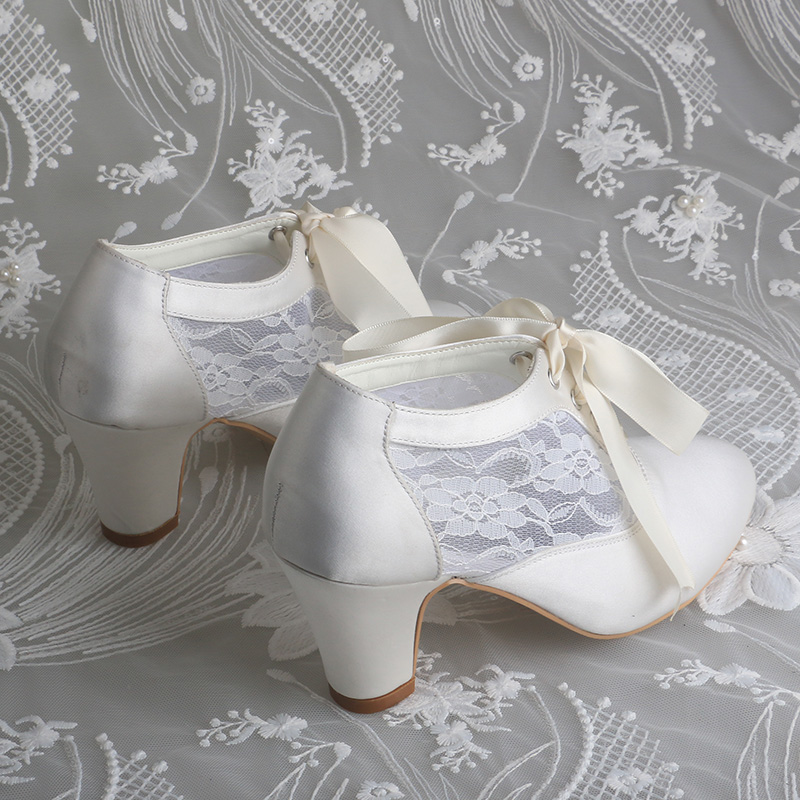 Maßgeschneiderte Brautschuhe m – Ribbon Tie Heel Bewertung und Preis
