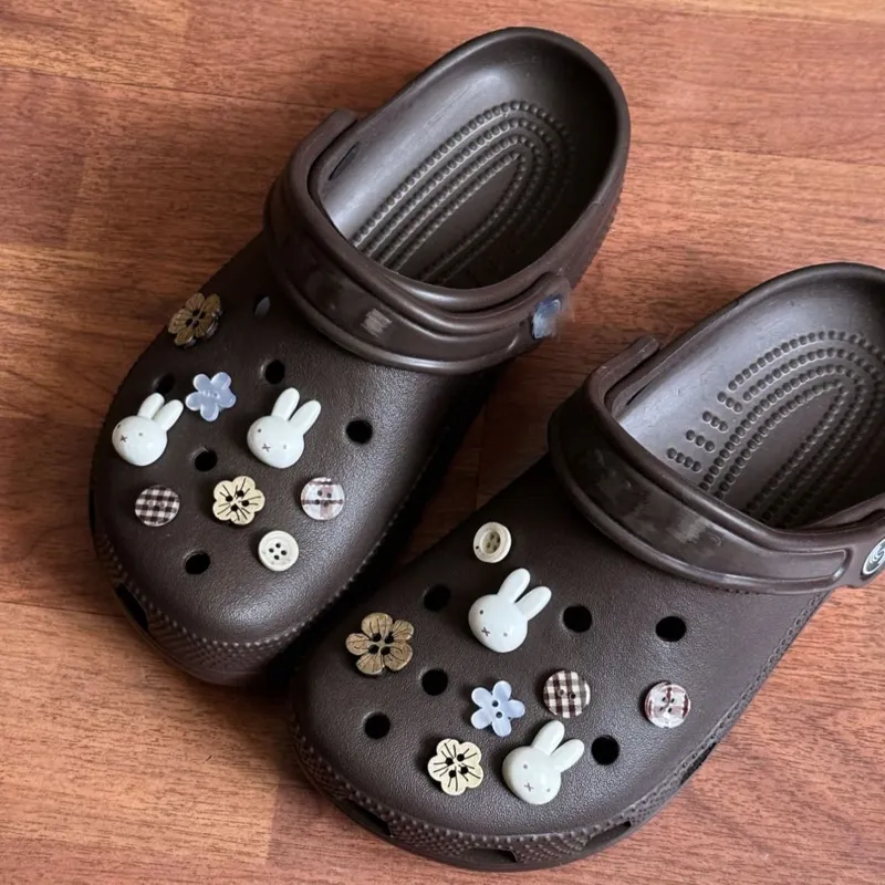 Anime-Cartoon-Hasen-Blumen-Sch – Croc Style Clog Bewertung und Preis