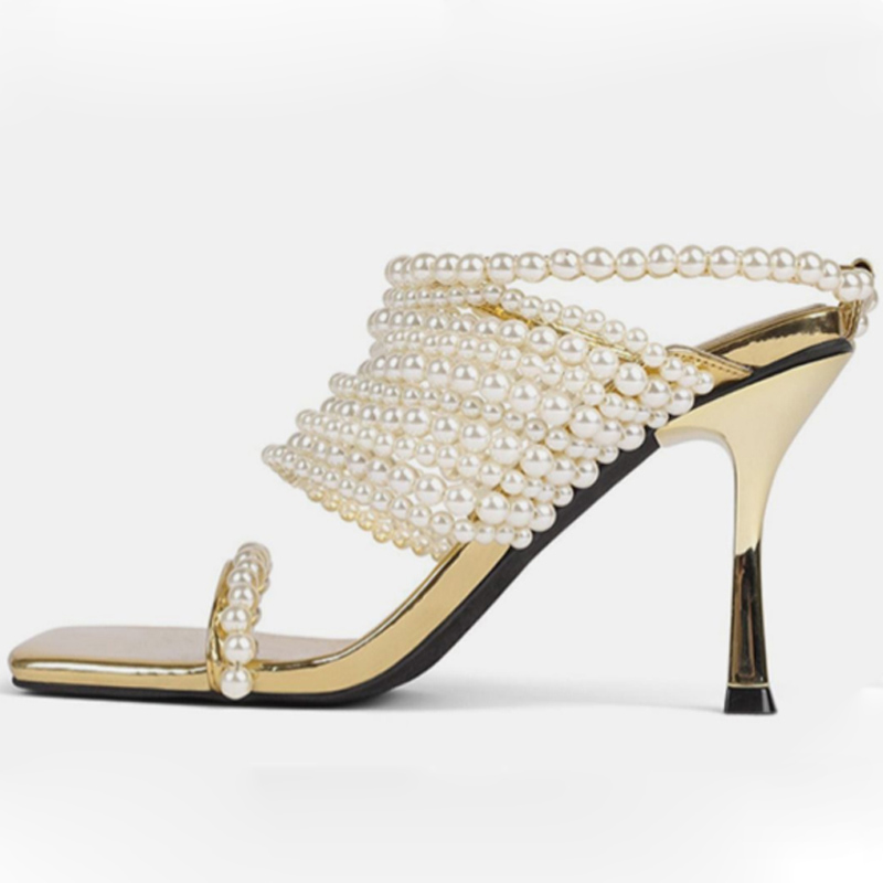 Glänzende Perlenketten-Riemche – Gold Chain Sandal Bewertung und Preis